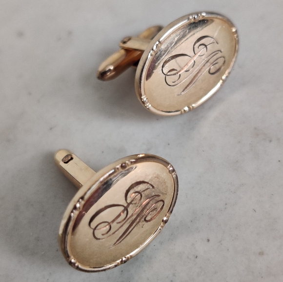 Vintage Elegant Monogram 12K Gold Filled Cufflinks - Picture 2 of 7